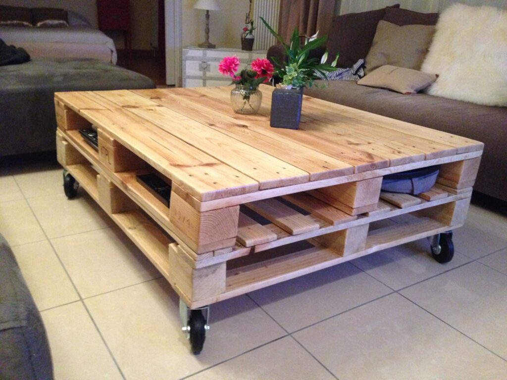 Table Basse en palette au centre d